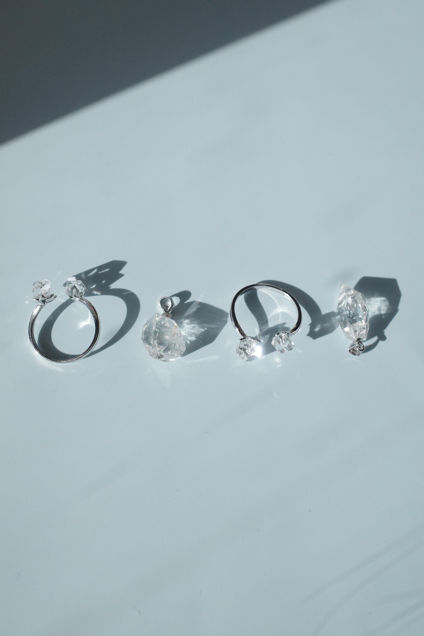 春霜 earring(ハーキマーダイヤモンド)