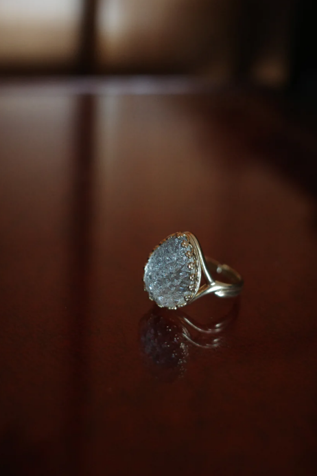 ヴィンテージ・ホワイト