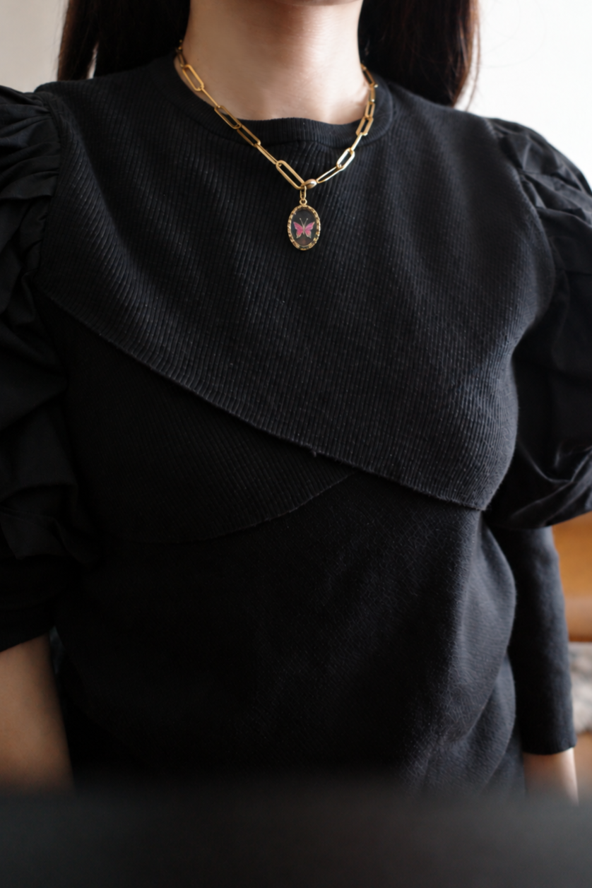 紅葉蝶 necklace