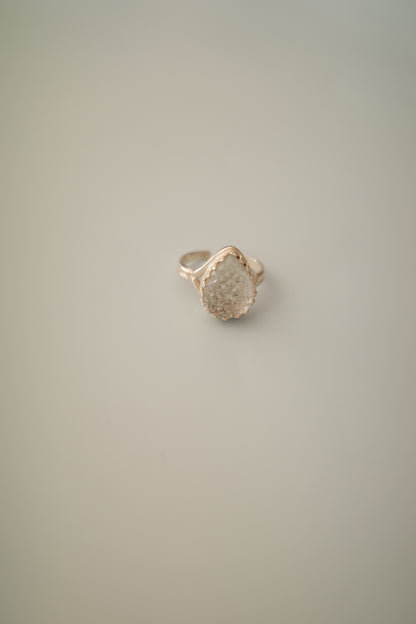 ヴィンテージ・ホワイト