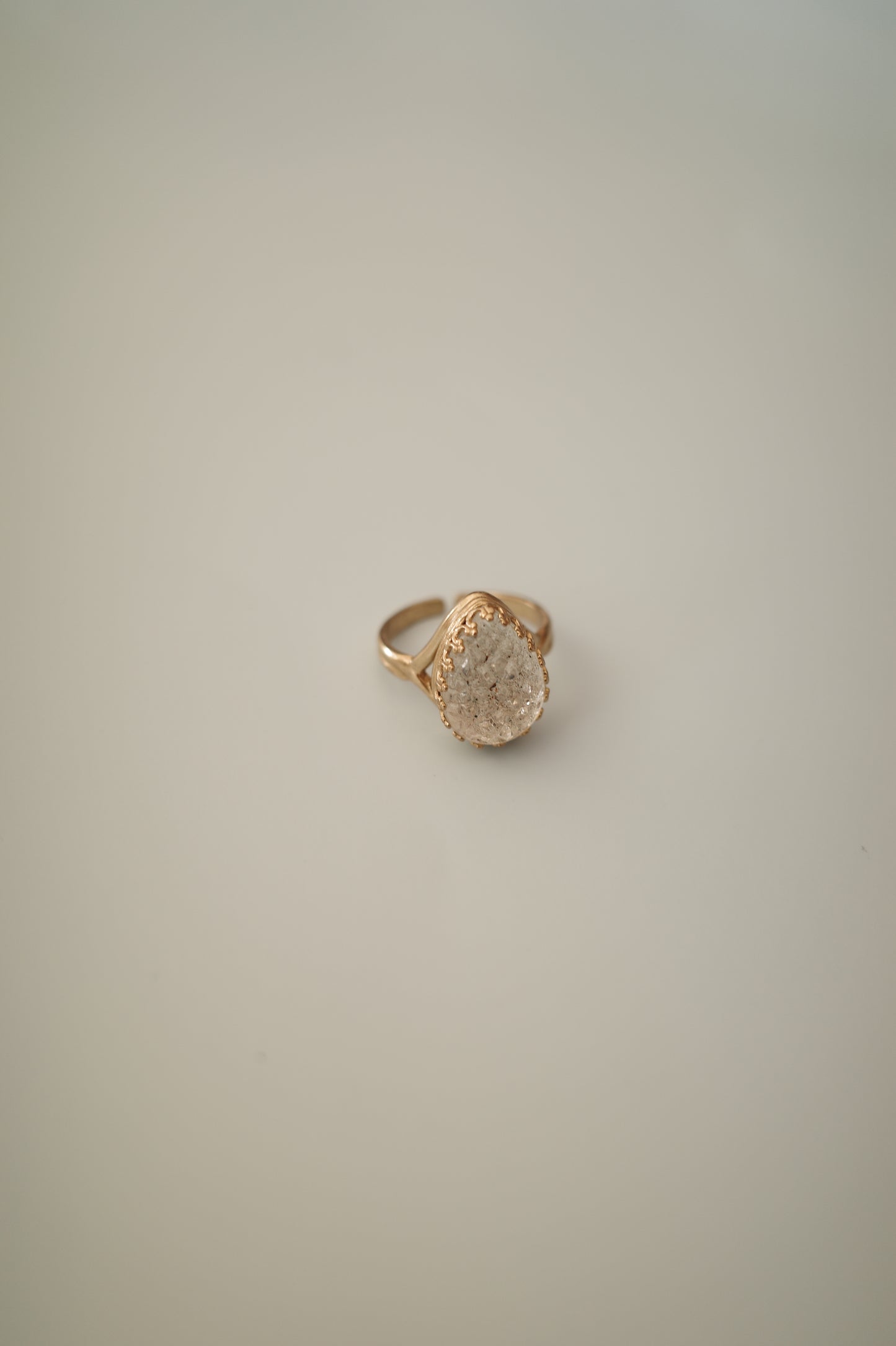 ヴィンテージ・ホワイト