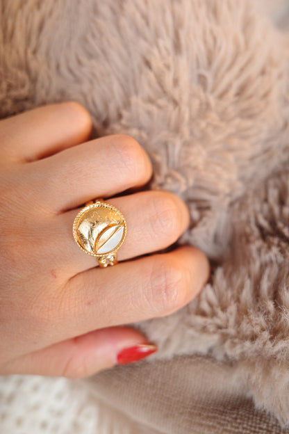 冬月ピアス/イヤリング