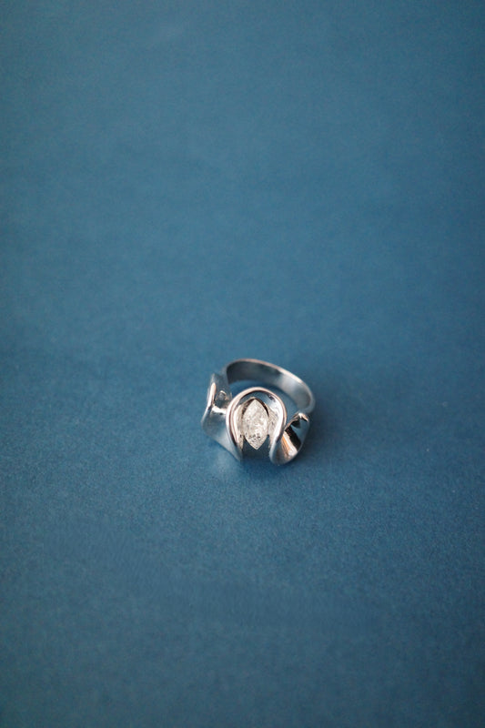 [1点]白雪 フリルリング