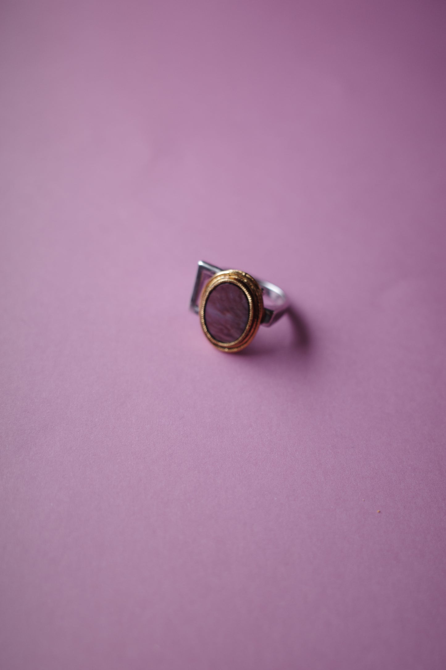 [各1点]truffle(トリュフ)