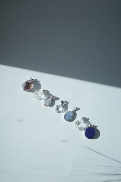 [1点]春の海 necklace(オパール)