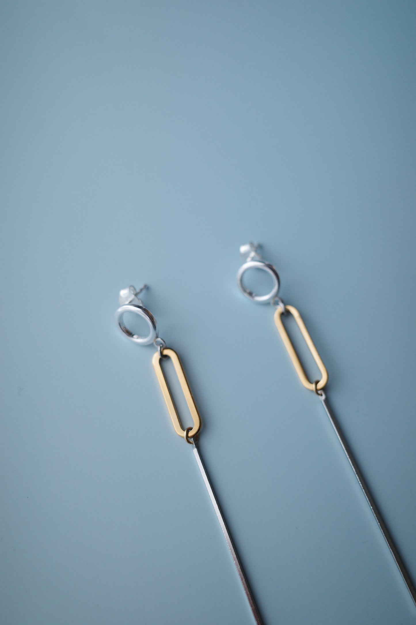 EQUINOX chain earring