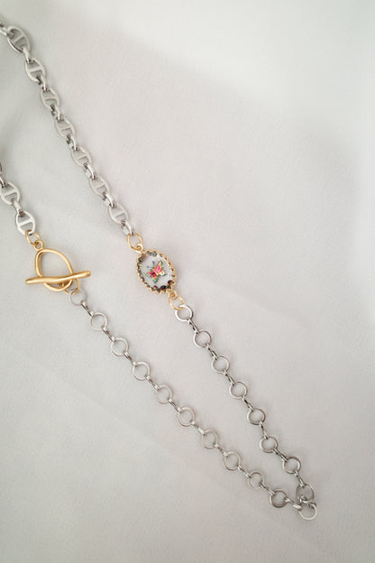 紅葉蝶 necklace-by
