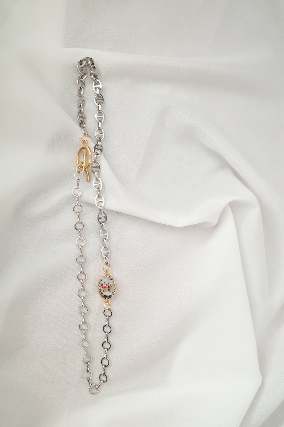 紅葉蝶 necklace-by