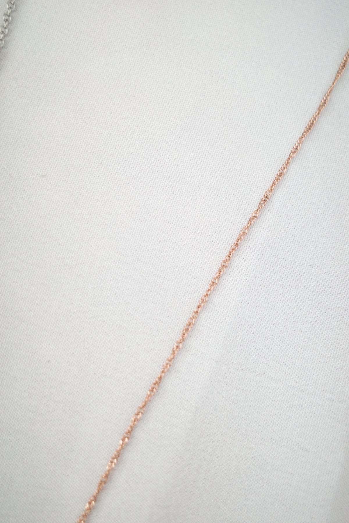 山粧 necklace