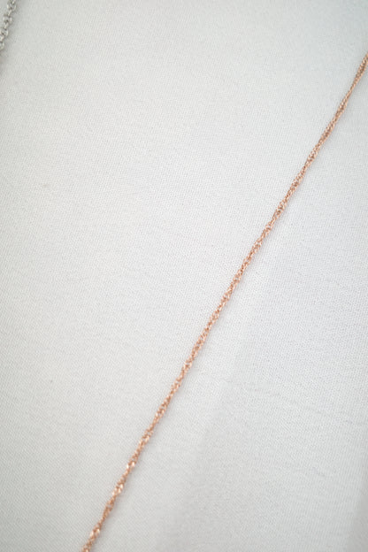 山粧 necklace