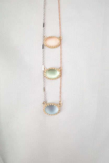 山粧 necklace