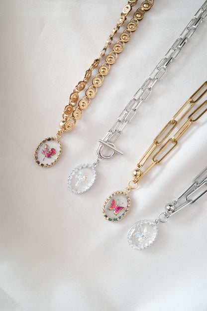 紅葉蝶 necklace