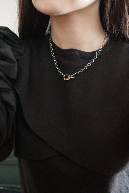 紅葉蝶 necklace-by